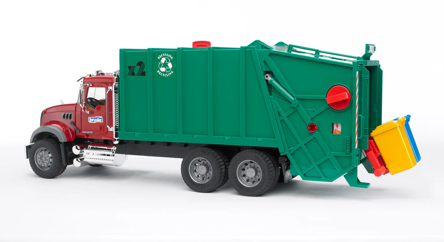 Bruder 02812 MACK Granite Rear Loading Garbage Truck 28.12.10