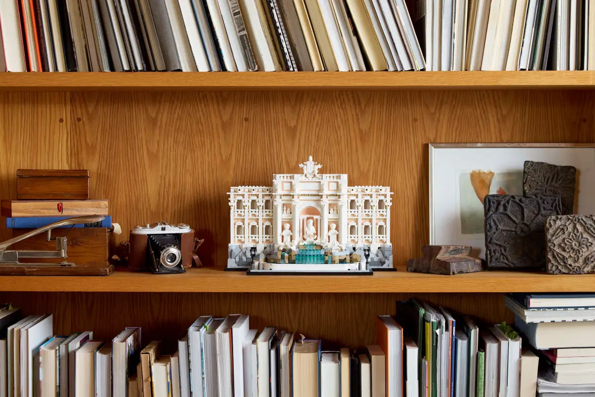 LEGO® Architecture Trevi Fountain (21062)