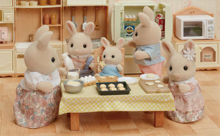 Milk Rabbit Family - Calico Critters