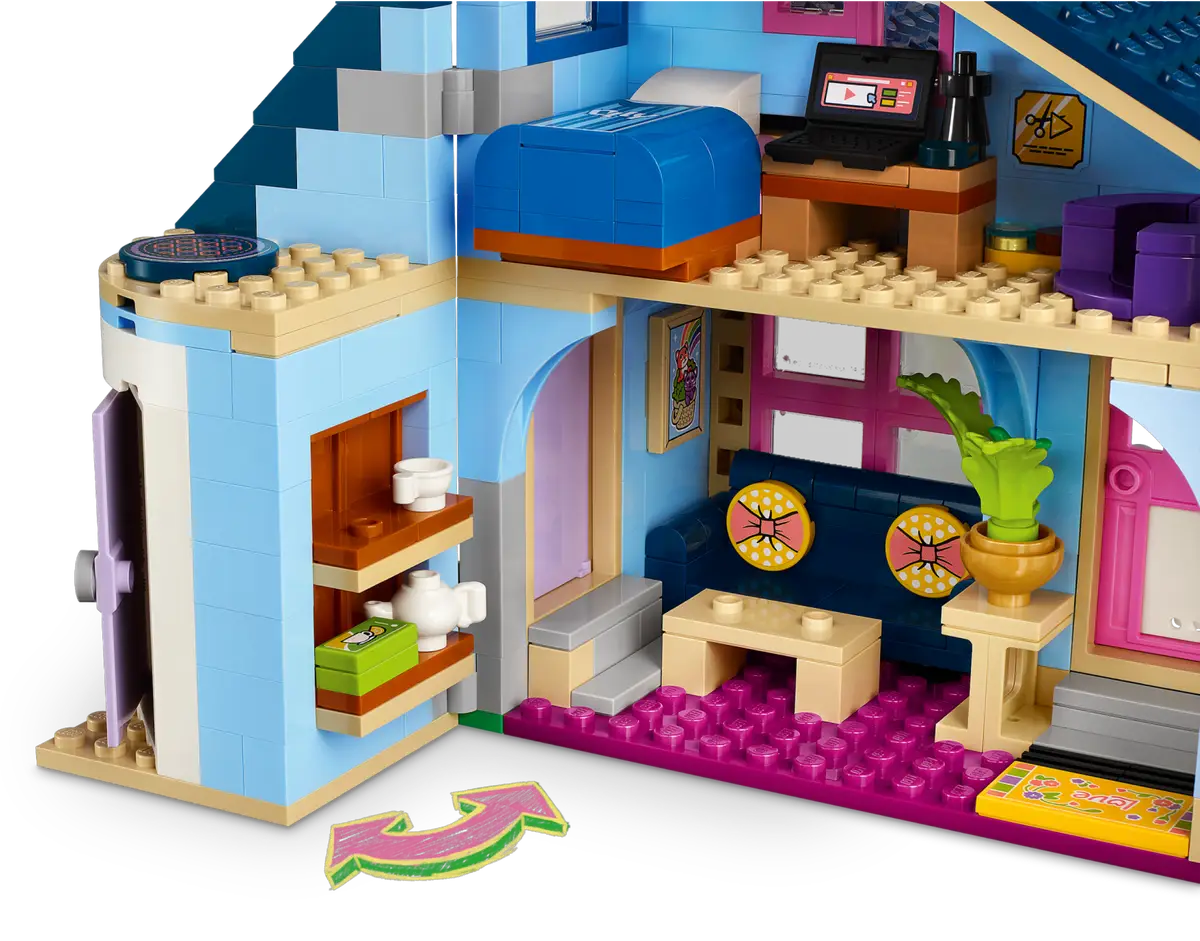 LEGO® Friends Olly and Paisley's Family Houses (42620)