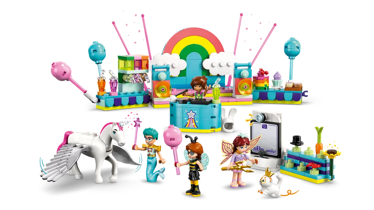 LEGO® Friends Costume Party with Unicorn & Fairy (42661)
