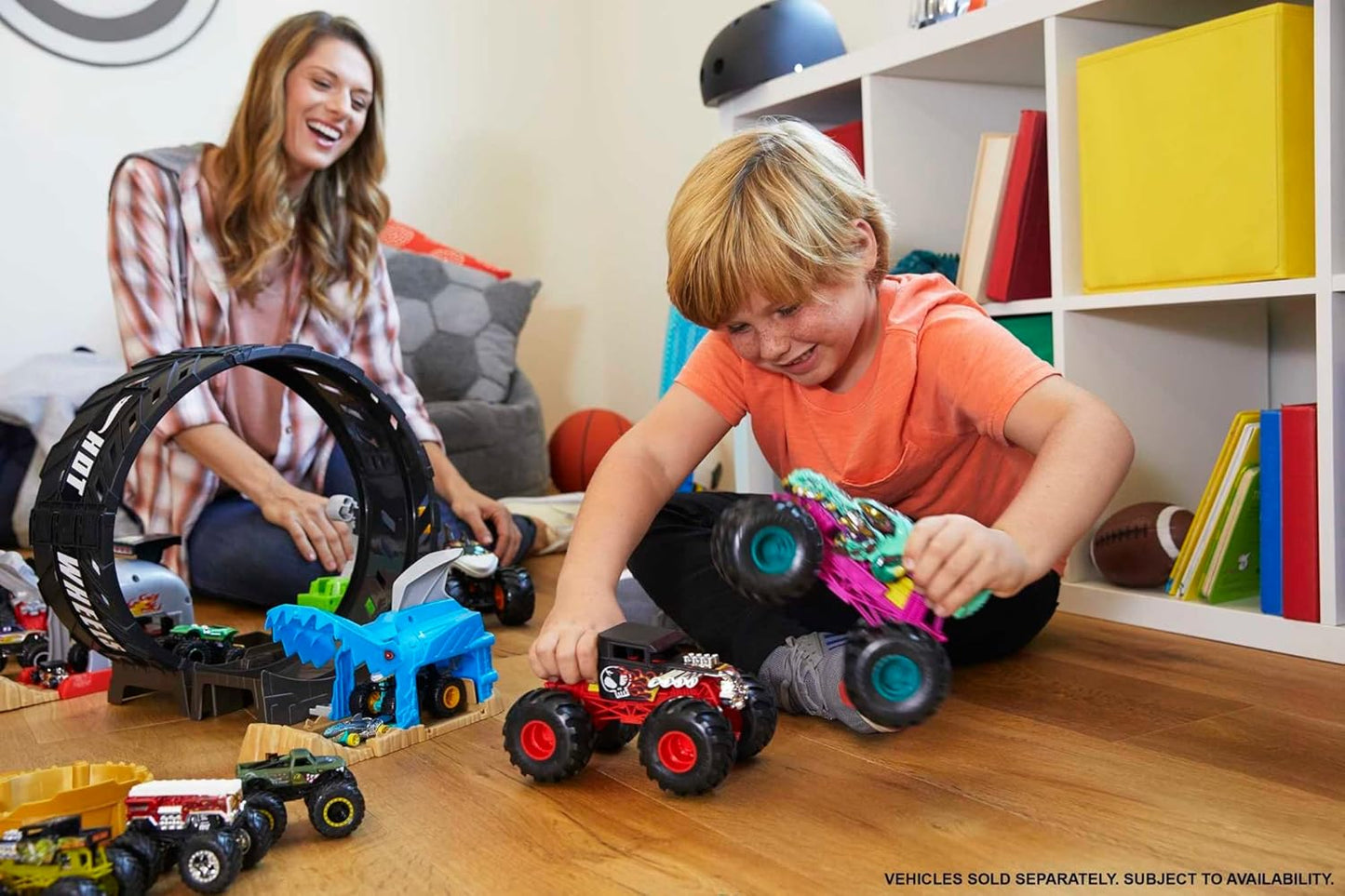 Hot Wheels Mt 1:24 Bone Shaker