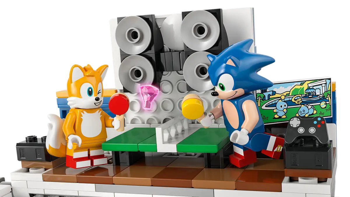 LEGO® Sonic the Hedgehog™ Team Sonic Command Truck (77006)