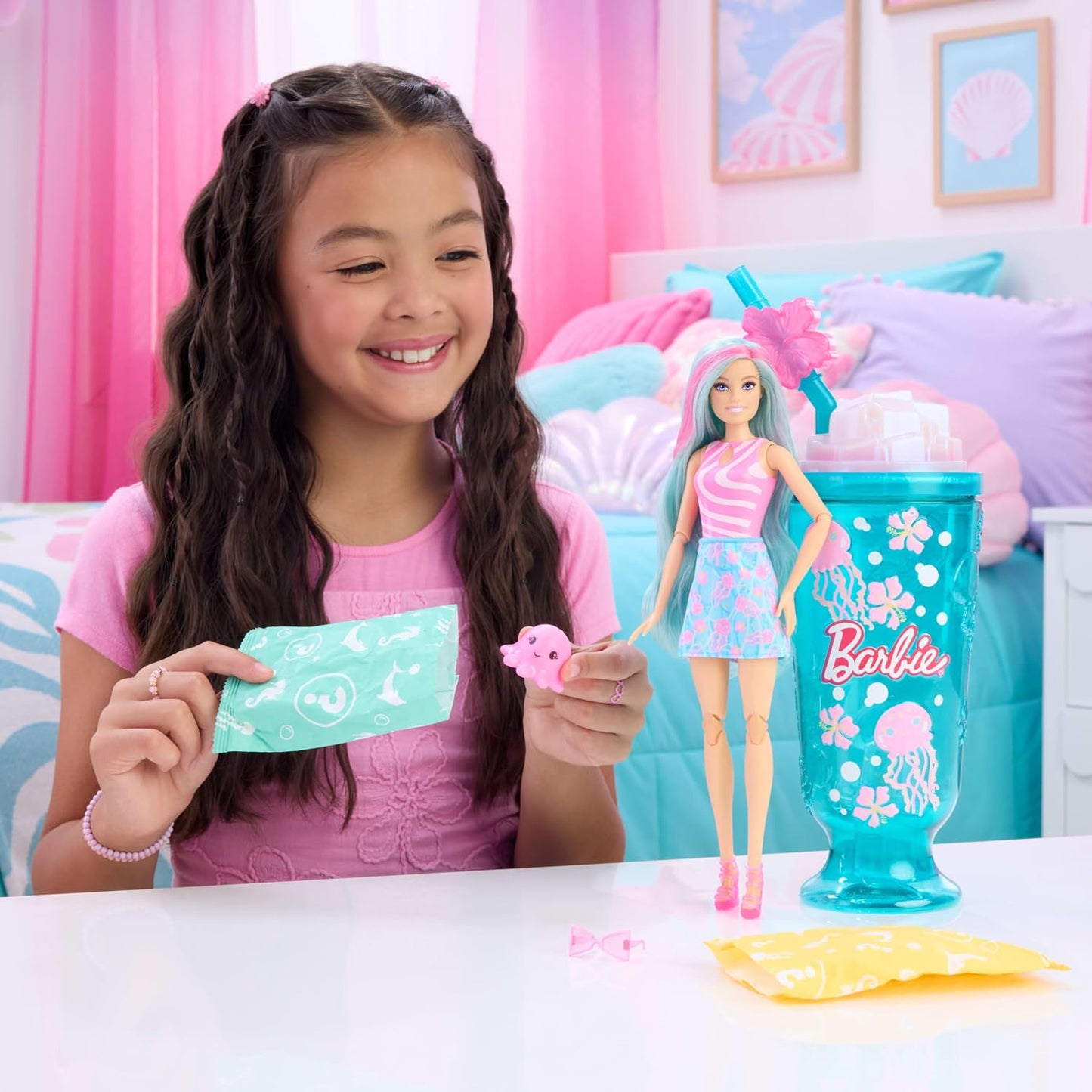 Barbie Pop! Reveal Barbie White