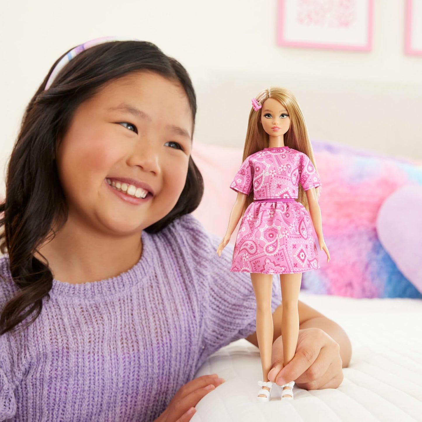 Barbie Fashionista - #249 with Blonde Hair, Pink Paisley Dress