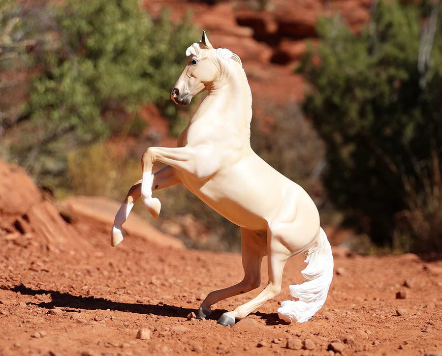Cloud: 30th Anniversary Edition Wild Stallion of the Rockies
