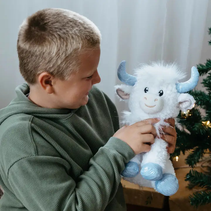 Holiday Icey Highland Cow 12"
