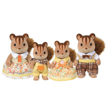 Walnut Squirrel Family - Calico Critters