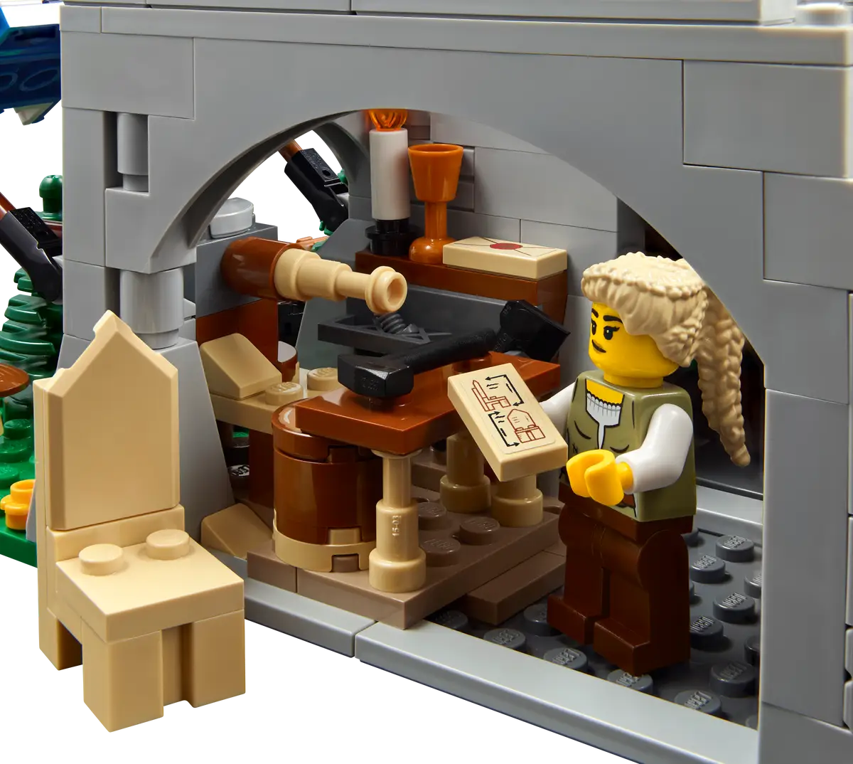 LEGO® Icons Medieval Town Square (10332)