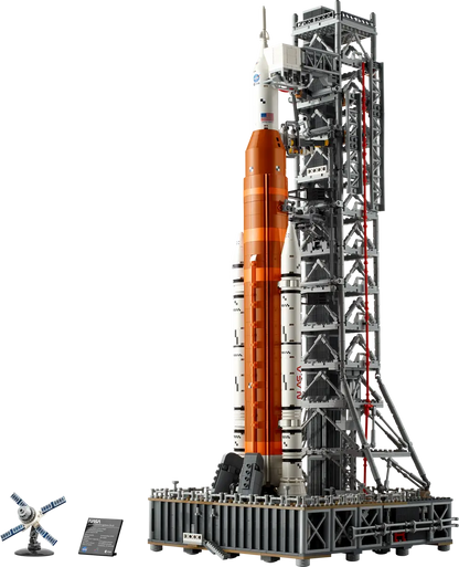 Artemis I Rocket & Launchpad (10341)