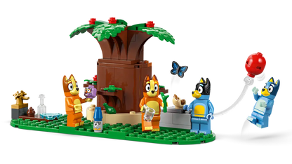 LEGO® Bluey Bluey's Family House (11203)
