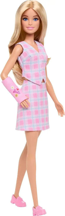 Barbie Fashionista - Blonde Hair with Pink Plaid Skirt