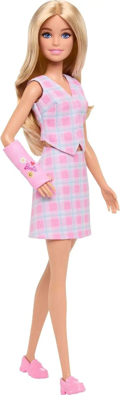 Barbie Fashionista - Blonde Hair with Pink Plaid Skirt