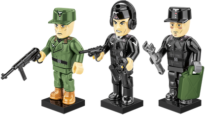 German Tank Crew - 3 figures & accessories
