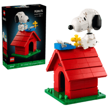 LEGO® Ideas Peanuts Snoopy's Doghouse (21368)