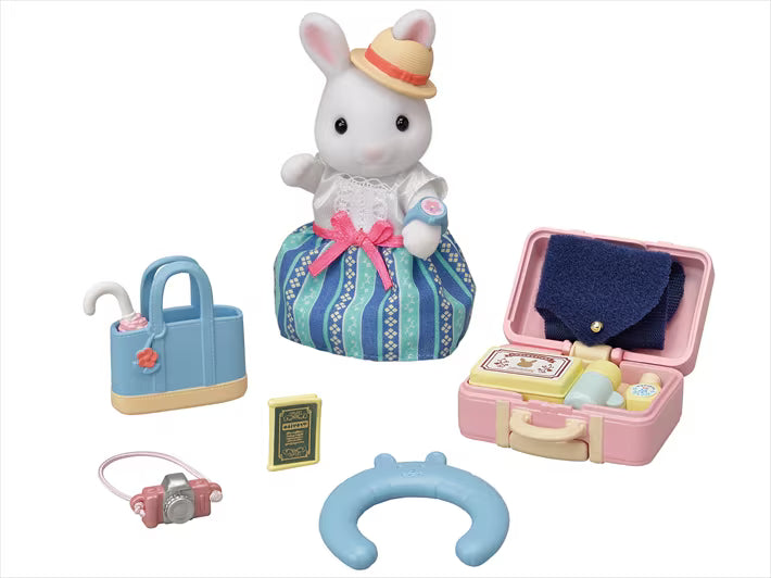 Weekend Travel Set - Snow Rabbit Mother - Calico Critters
