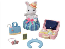 Weekend Travel Set - Snow Rabbit Mother - Calico Critters