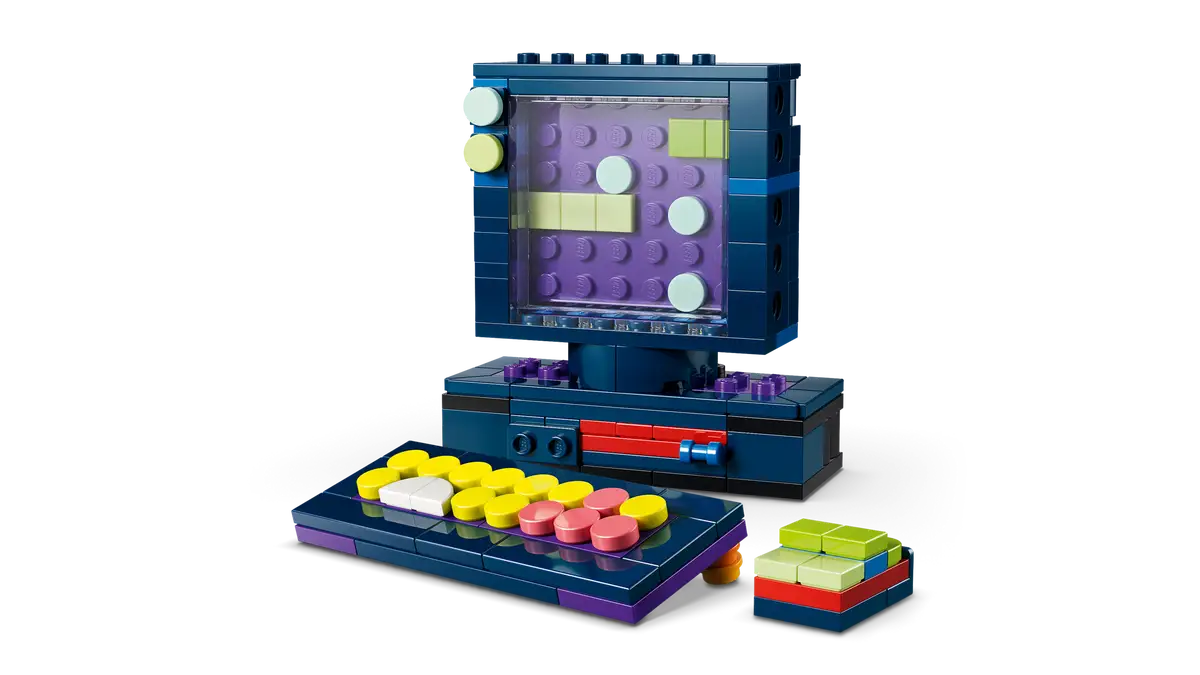 LEGO® Creator 3in1 Retro Gaming Console (31380)