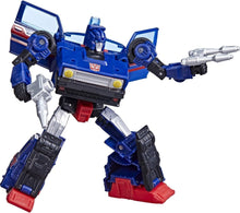 Transformers Generations Legacy Deluxe Class Autobot Skids