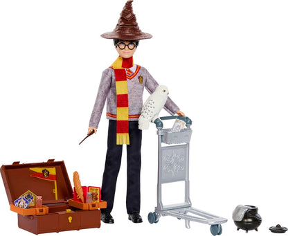 Harry Potter Feature Doll - Harry w Trunk and Accessories