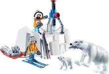 Arctic Explorers with Polar Bears (PM-9056)*