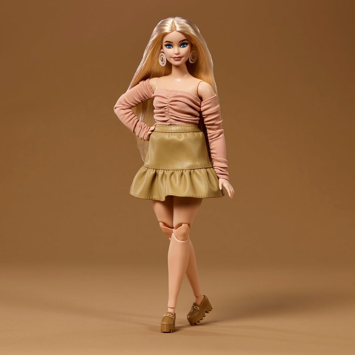 Barbie Signature You Create Neutral Kit 003