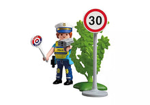 Police Officer with Speed Detector (PM-72029)