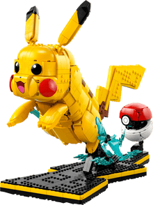 LEGO® Pokémon Pikachu and Poke Ball (72152)