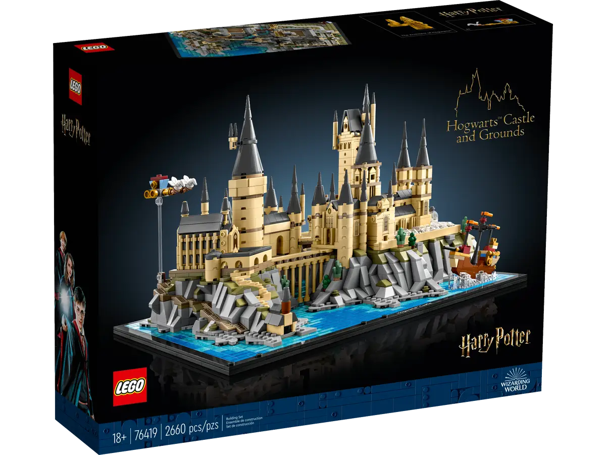 LEGO® Harry Potter™ Hogwarts  Castle and Grounds (76419)