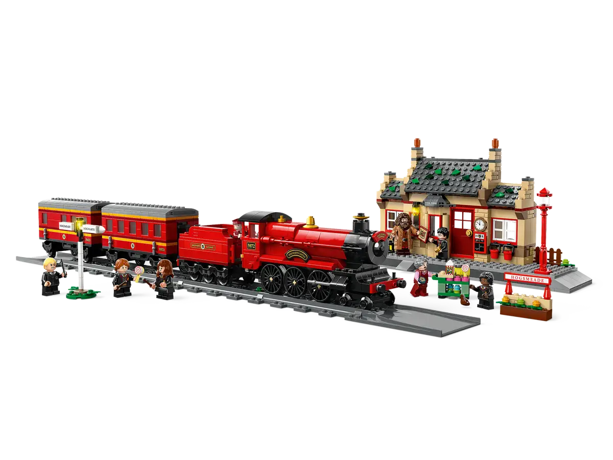 LEGO® Harry Potter™ Hogwarts Express  & Hogsmeade Station (76423)