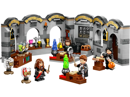 LEGO® Harry Potter™ Hogwarts  Castle: Potions Class (76431)