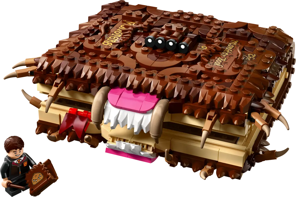 LEGO® Harry Potter™ Chomping Monster Book of Monsters (76449)