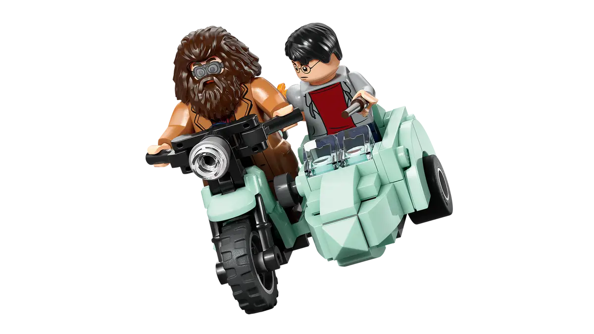 LEGO® Harry Potter™ Hagrid & Harry's Privet Drive Escape (76459)