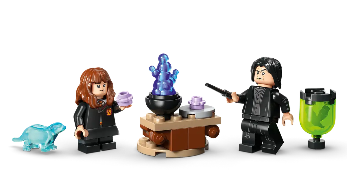 LEGO® Harry Potter™ Cauldron: Secret Potions Classroom (76464)