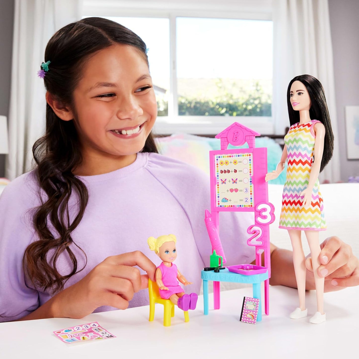 Barbie Nurturing Teacher - Asian