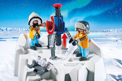 Arctic Explorers with Polar Bears (PM-9056)*