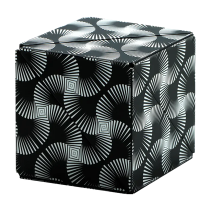 Shashibo - Black & White