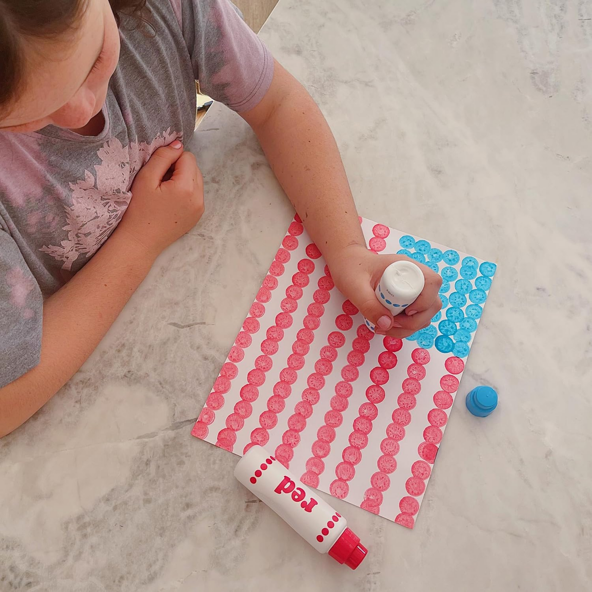 Do-A-Dot_Art_Play_and_Learn_Activity_Book