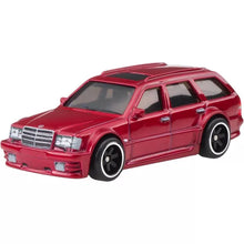 Hot Wheels Mercedes-Benz AMG E-36