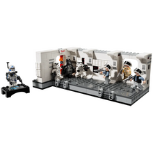 LEGO_Star_Wars_Boarding_the_Tantive_IV