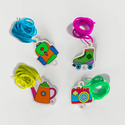 Girl Scouts: Do-It-Yourself Shrink Art Bracelet Kit (30pc Set)