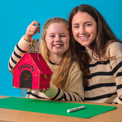 Peanuts: Color-in' Wooden Birdhouse Kit