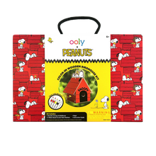 Peanuts: Color-in' Wooden Birdhouse Kit