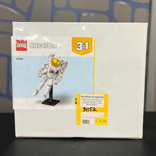 LEGO® Space Astronaut (31152) (Pre-Owned)
