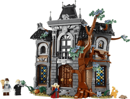 LEGO® Icons Mayor Manor (11383)