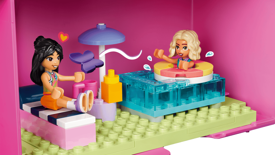 LEGO® Friends Creative Dollhouse Suitcase (42697)