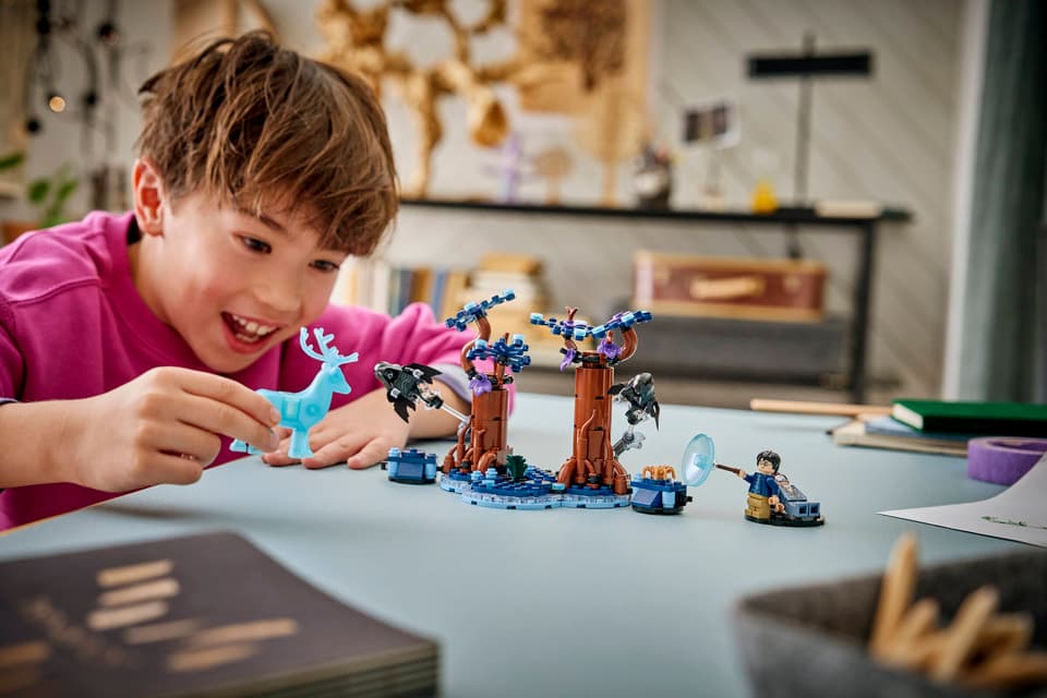 LEGO® Harry Potter™ Forbidden Forest™: Expecto Patronum (76475)