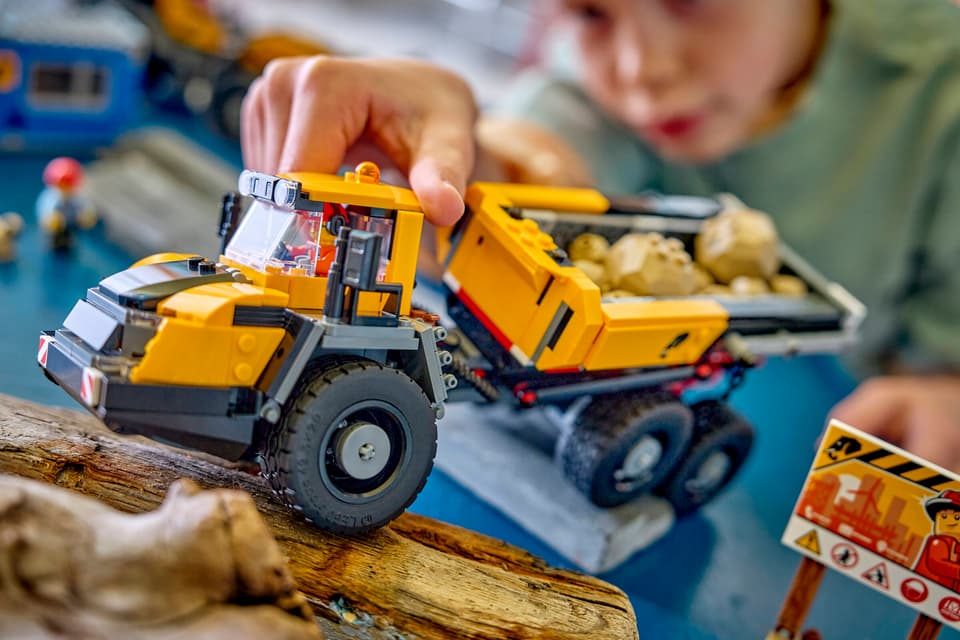 LEGO® City Dump Truck & Front End Loader (60494)