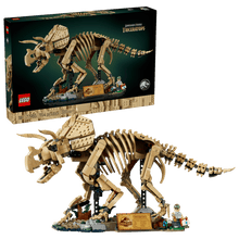 LEGO® Jurassic World Dinosaur Fossils: Triceratops (77985)