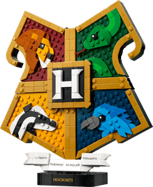 LEGO® Harry Potter™ Hogwarts House Crest (76462)